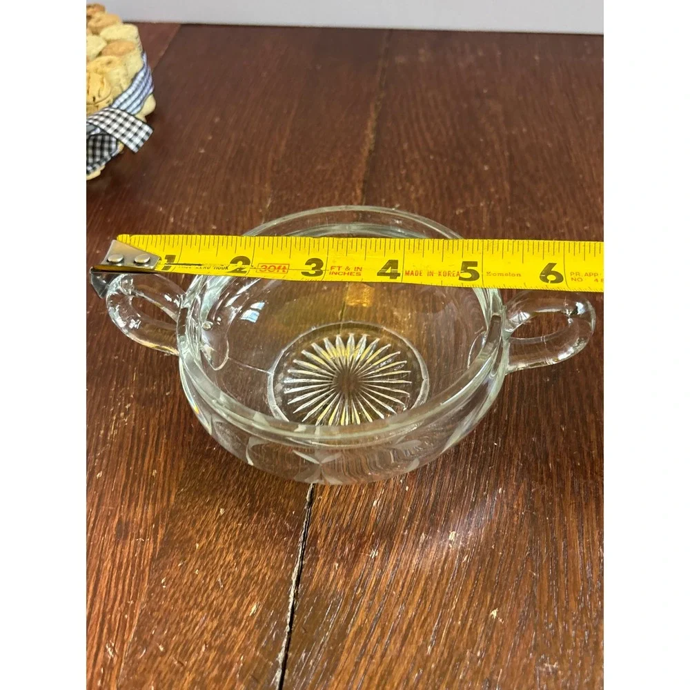 Unbranded vintage clear